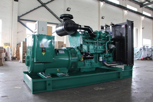 成都320kw康明斯柴油发电车出租_COPY_COPY